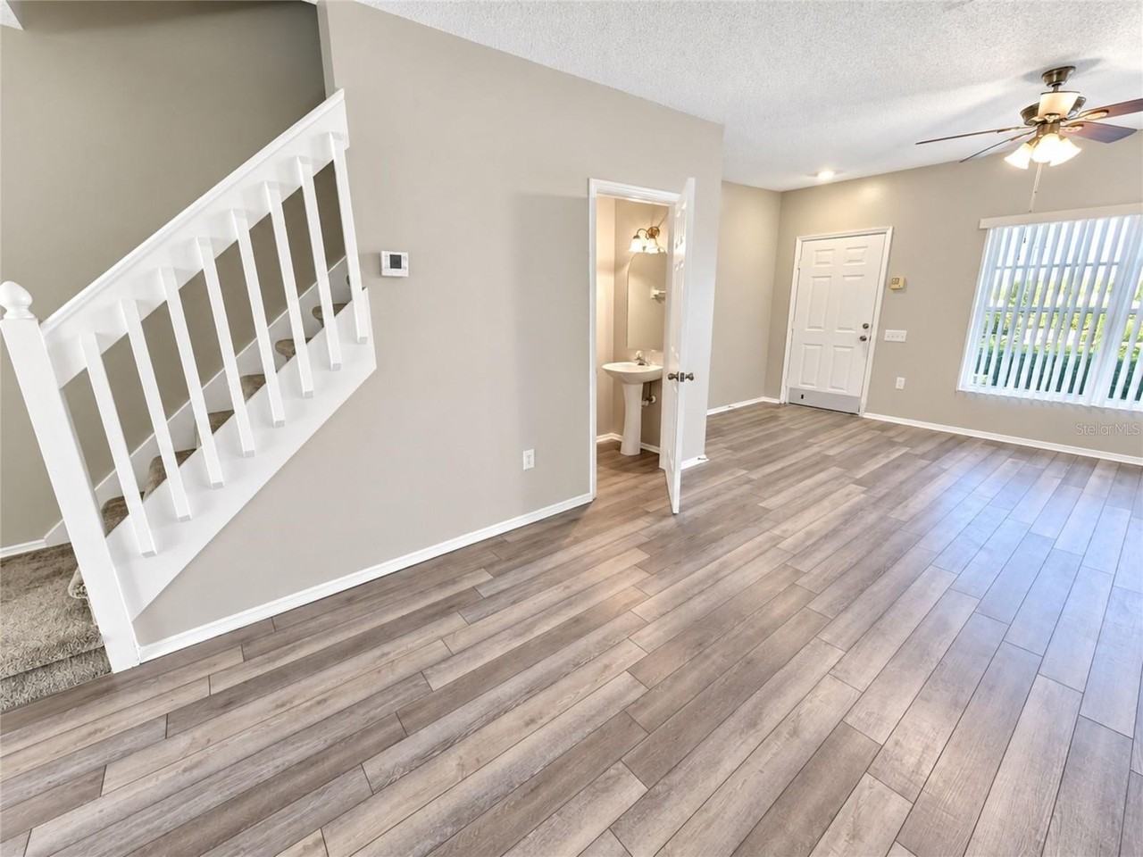 30021 Playa Del Rey Ln - Photo 5 of 19