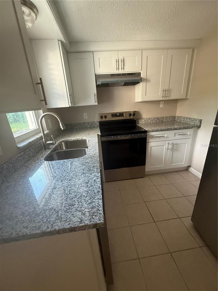 7401 New York Ave - Photo 3 of 9