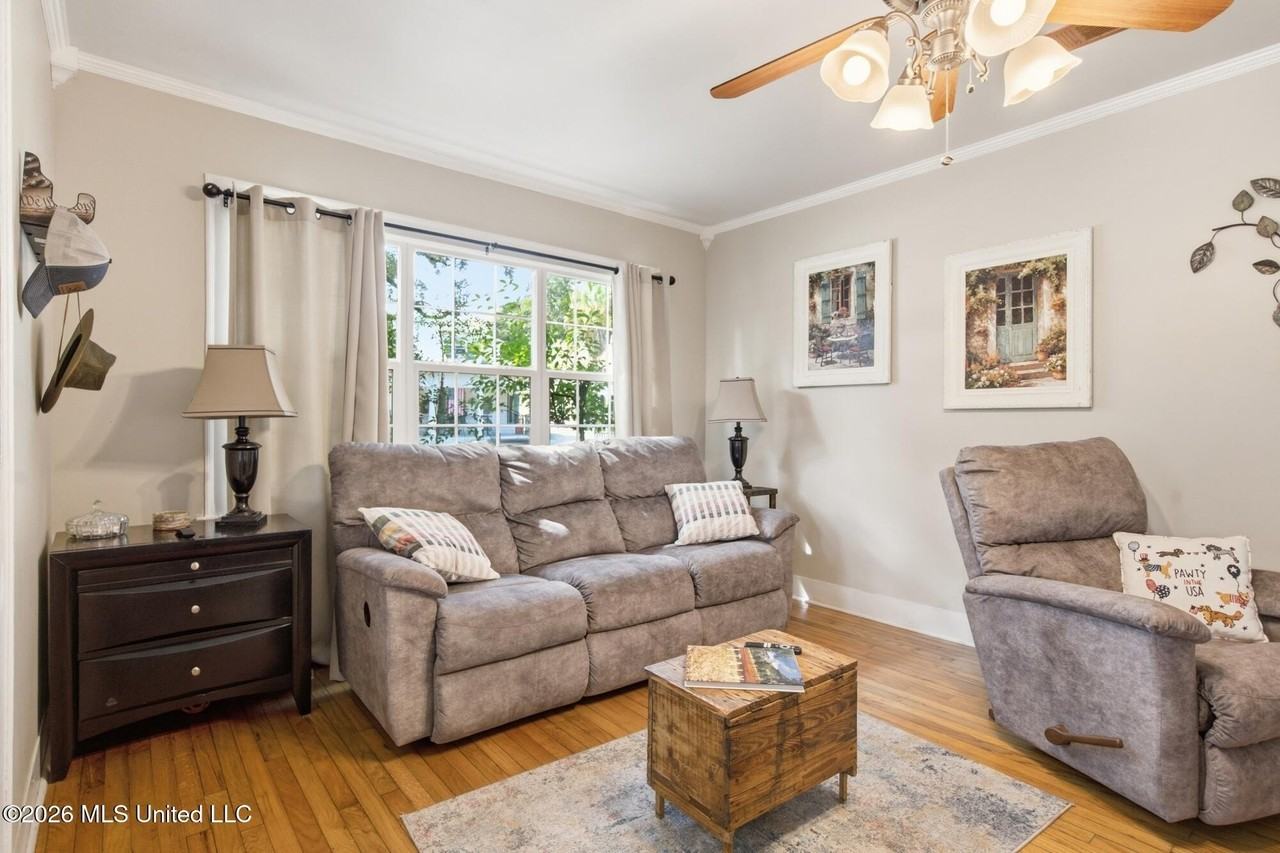 1626 18th Ave - Photo 5 of 25