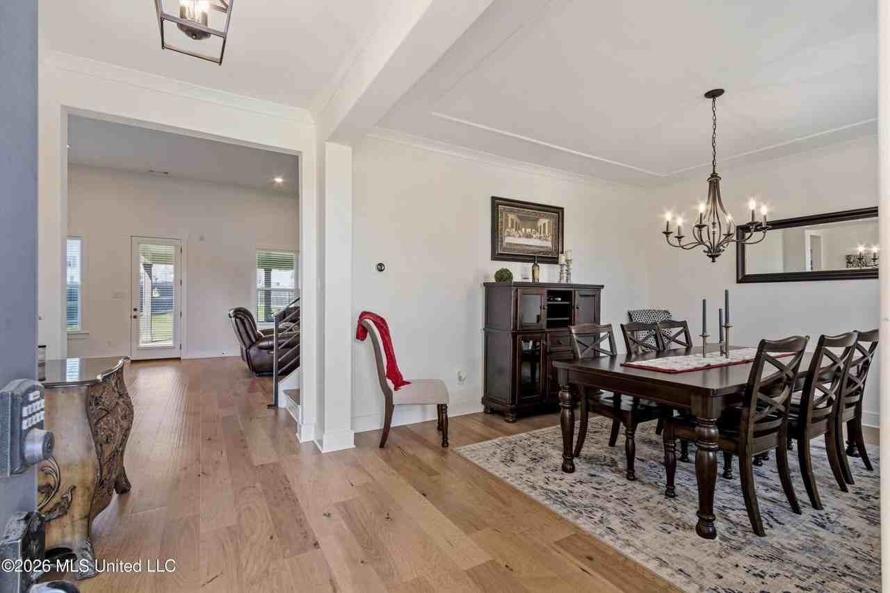 13738 River Grove Ln - Photo 6 of 48