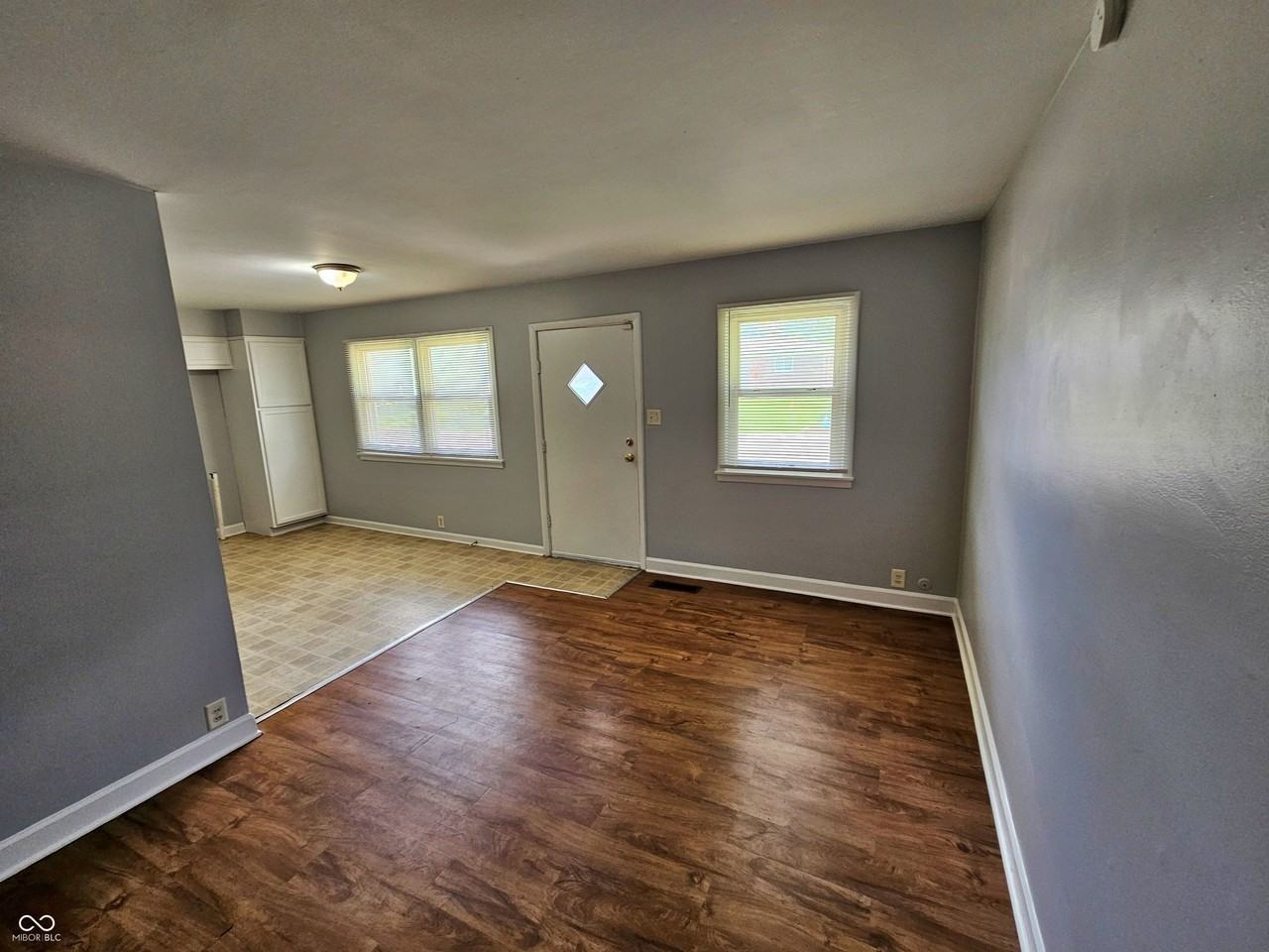 5541 E 40th St - Photo 4 of 15