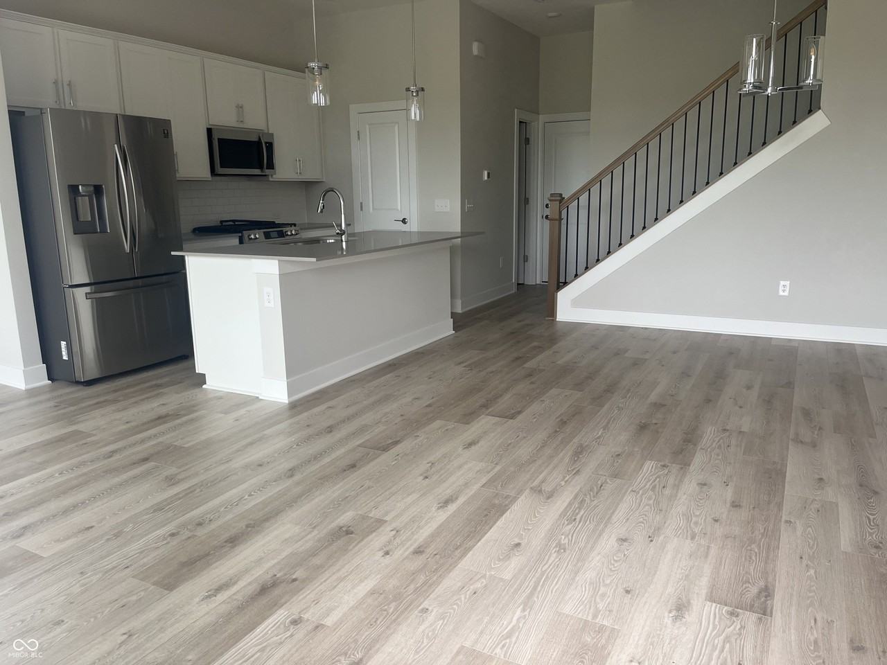 816 Kinzer Ave - Photo 7 of 27