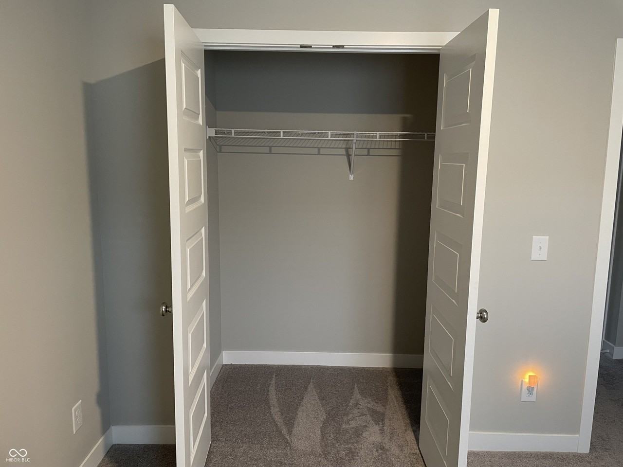 11573 Fulham St - Photo 5 of 33