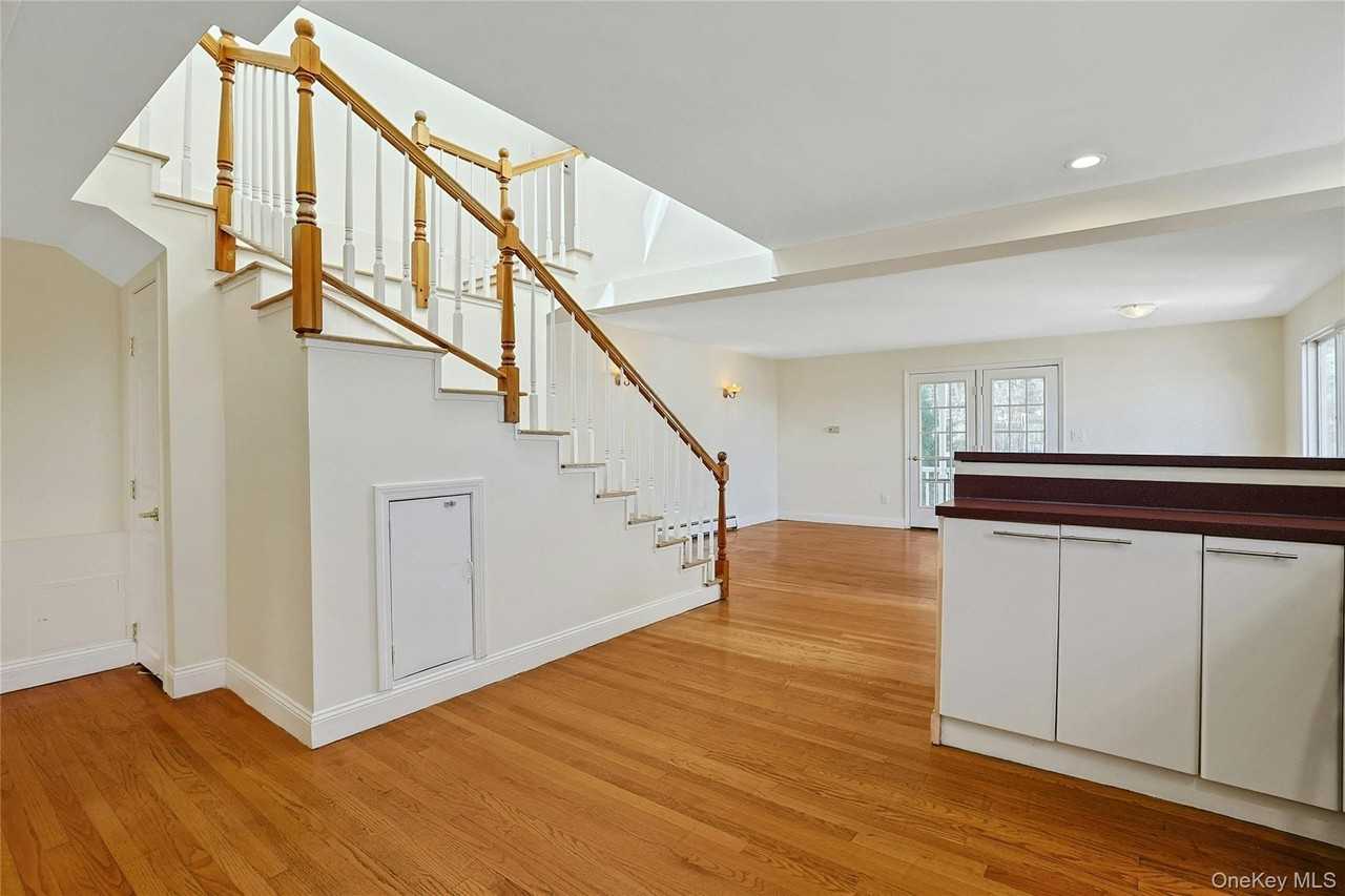 188 Main St - Photo 6 of 29