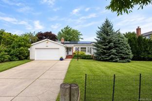 455 E Park Ave - Photo 1 of 1