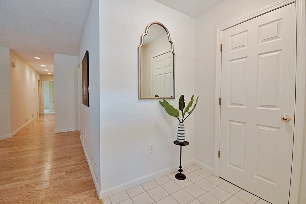 19 Ptarmigan Dr #19 - Photo 4 of 42