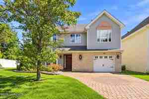 featured image of 50 Glen Oaks Ct