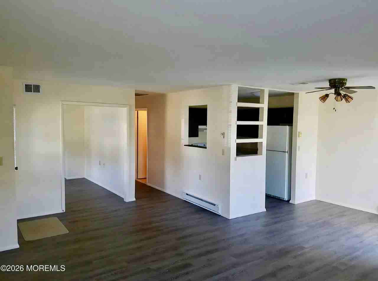 453A Chesterfield Ct - Photo 7 of 10