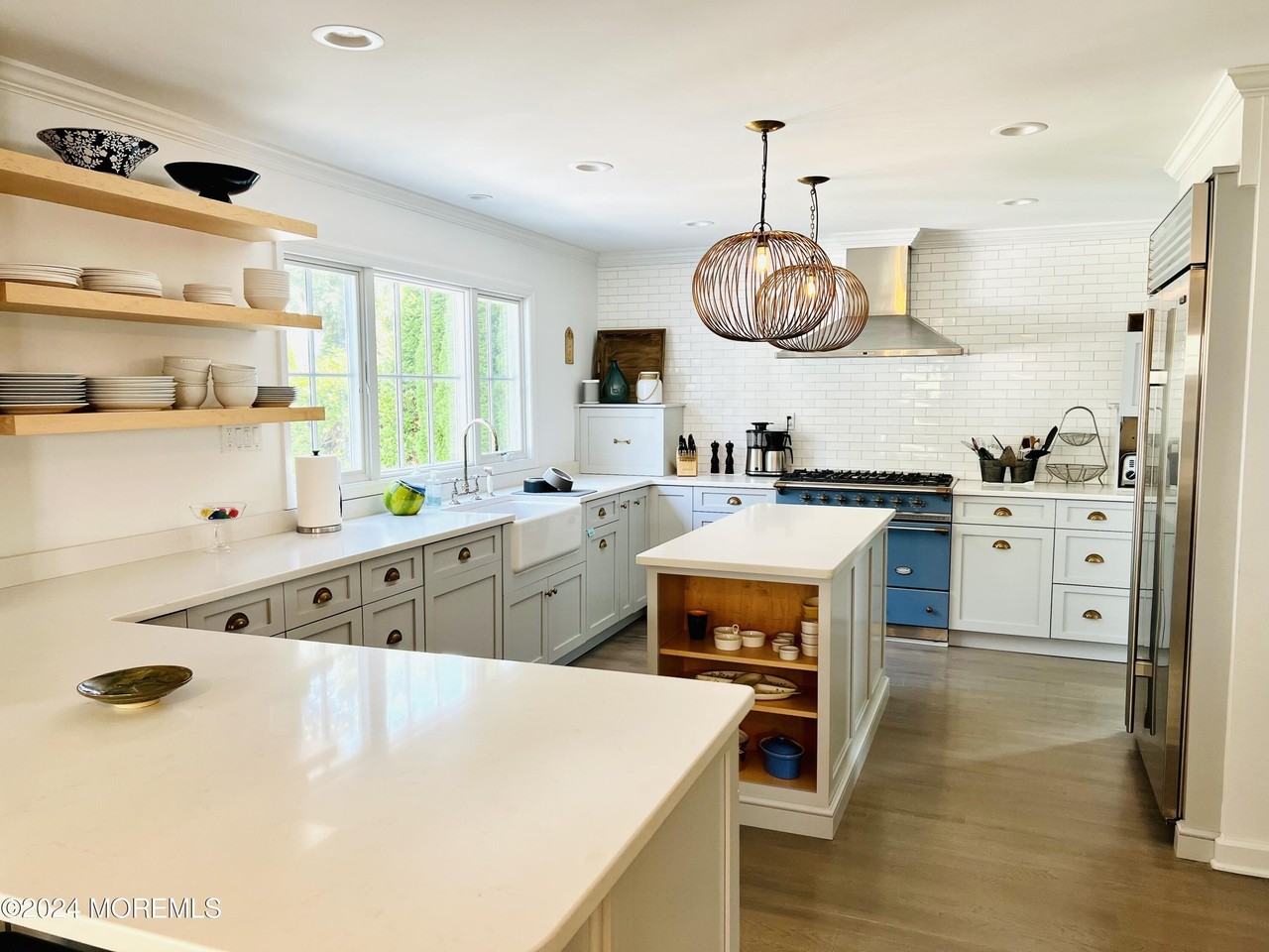 2122 Edgewood Pl - Photo 4 of 23