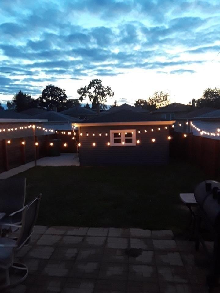 3826 Clarence Ave - Photo 4 of 32