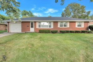 featured image of 644 S Calumet Ave