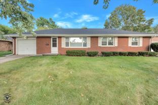 644 S Calumet Ave - Photo 1 of 1