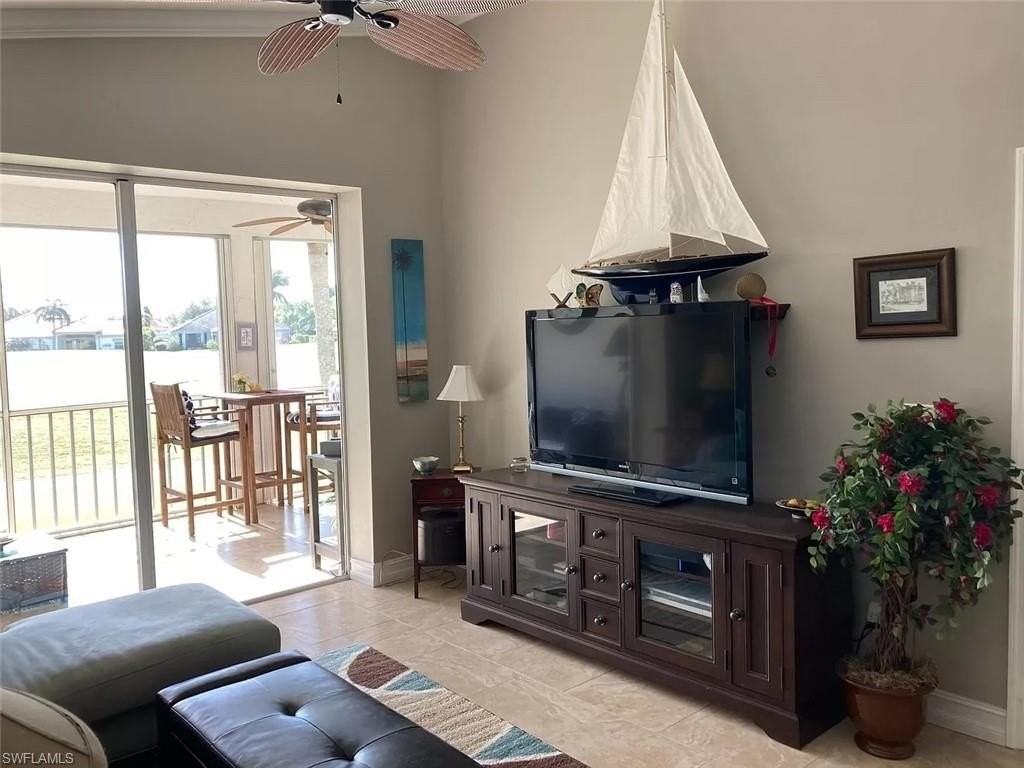 8200 Twelve Oaks Cir #423 - Photo 2 of 14