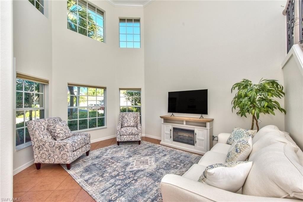 9051 Astonia Way - Photo 5 of 50