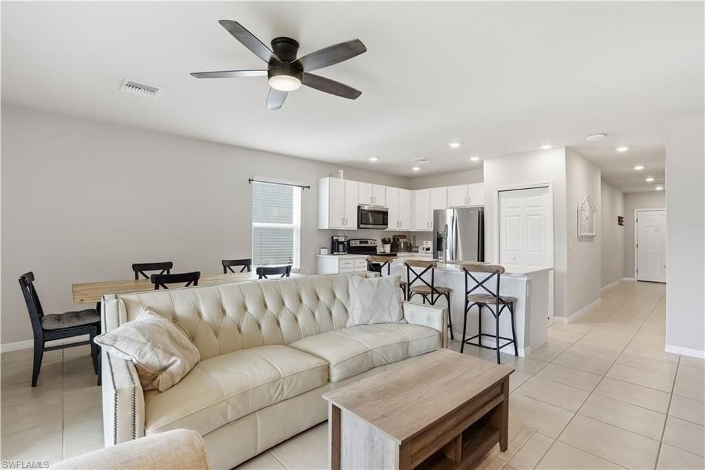 15054 Wildflower Cir - Photo 6 of 26