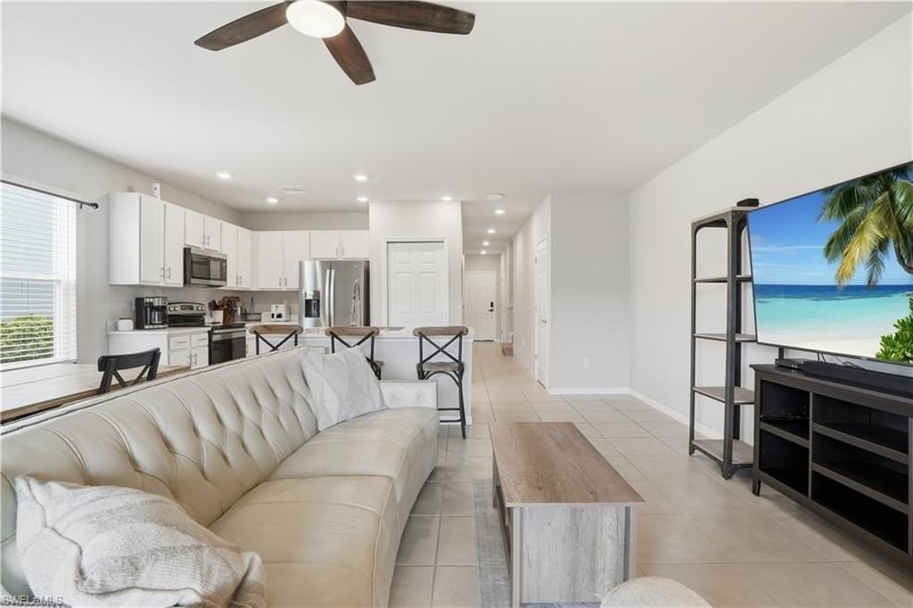 15054 Wildflower Cir - Photo 7 of 26