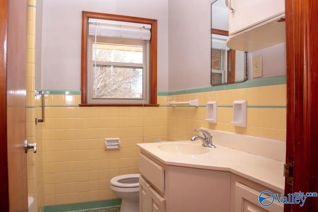 340 Jeff Rd Nw - Photo 4 of 9