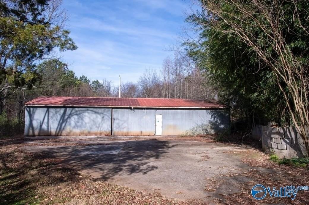 340 Jeff Rd Nw - Photo 7 of 9