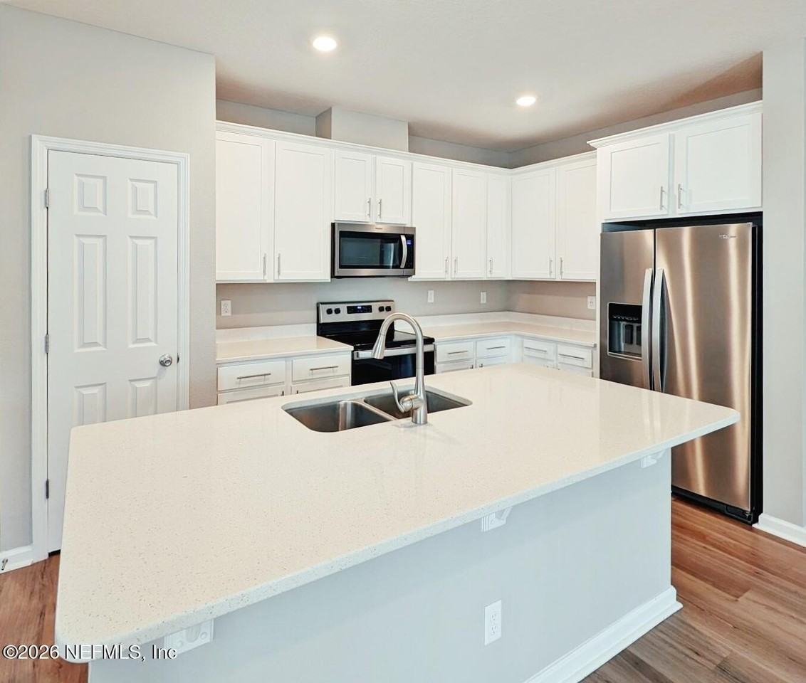 153 Great Star Ct - Photo 2 of 11