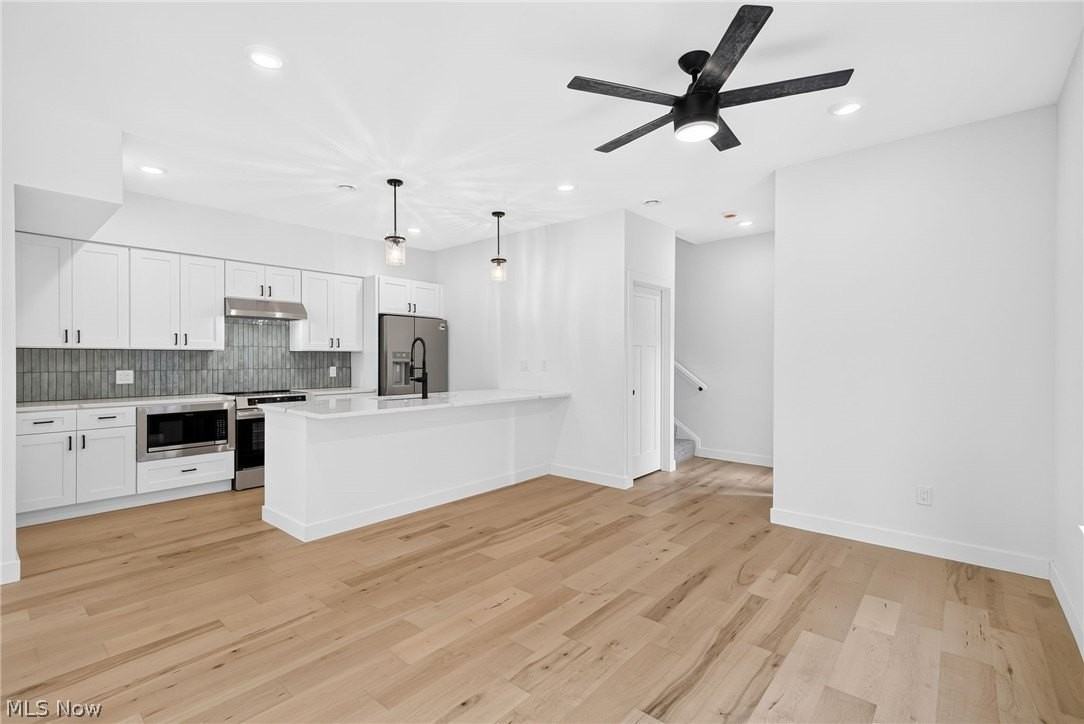1352 W 78th St - Photo 4 of 38