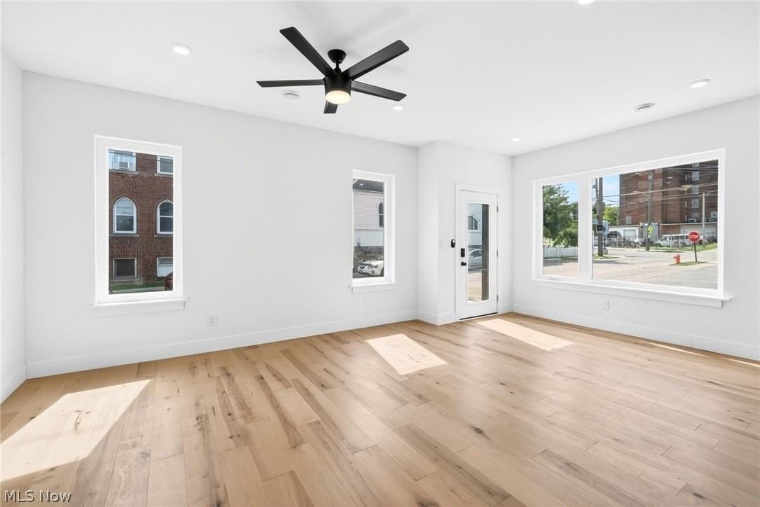 1348 W 78th St - Photo 7 of 35