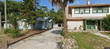 featured image of 612 26th St W #4