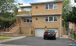 329 Highland Ave #1stFL - Photo 1 of 1
