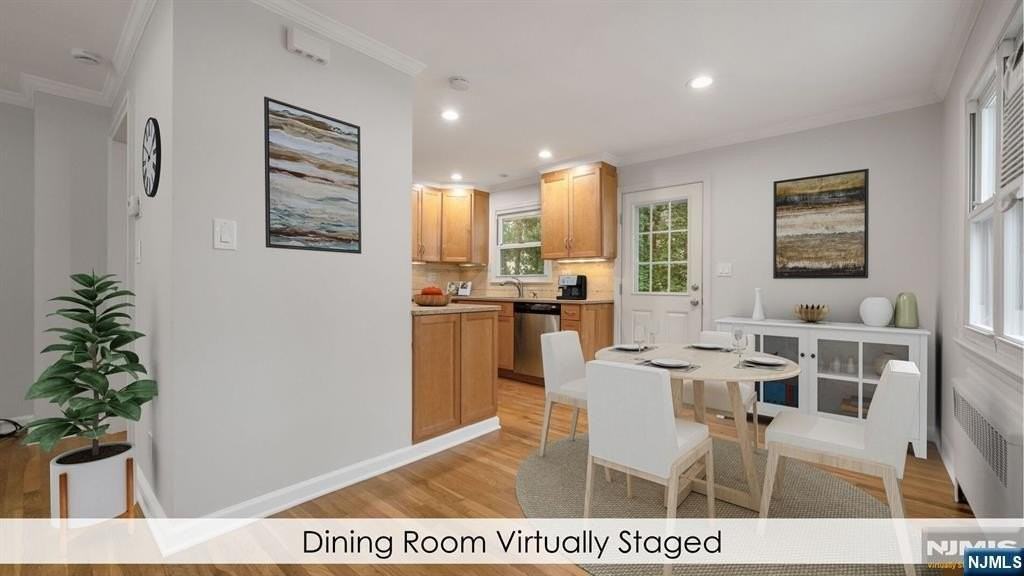 464 Dorchester Rd - Photo 4 of 23