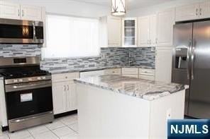 40 Chestnut St - Photo 2 of 6