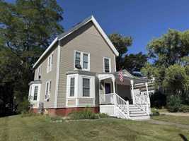 featured image of 52 Lincoln St #B