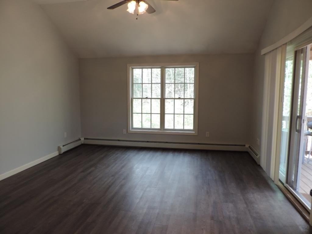 93 Brentwood Rd - Photo 3 of 9