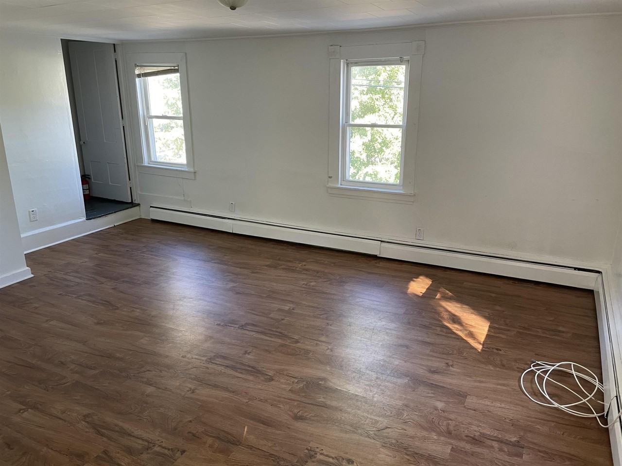 Hanson St - Photo 2 of 19