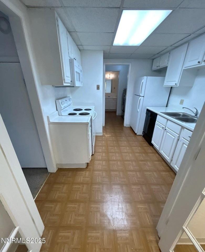 1706 London Cir - Photo 5 of 10