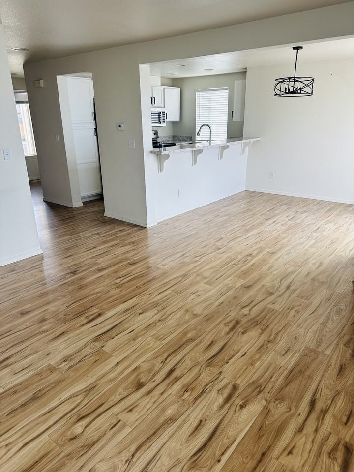 306 Skyhawk Ln #306 - Photo 4 of 11
