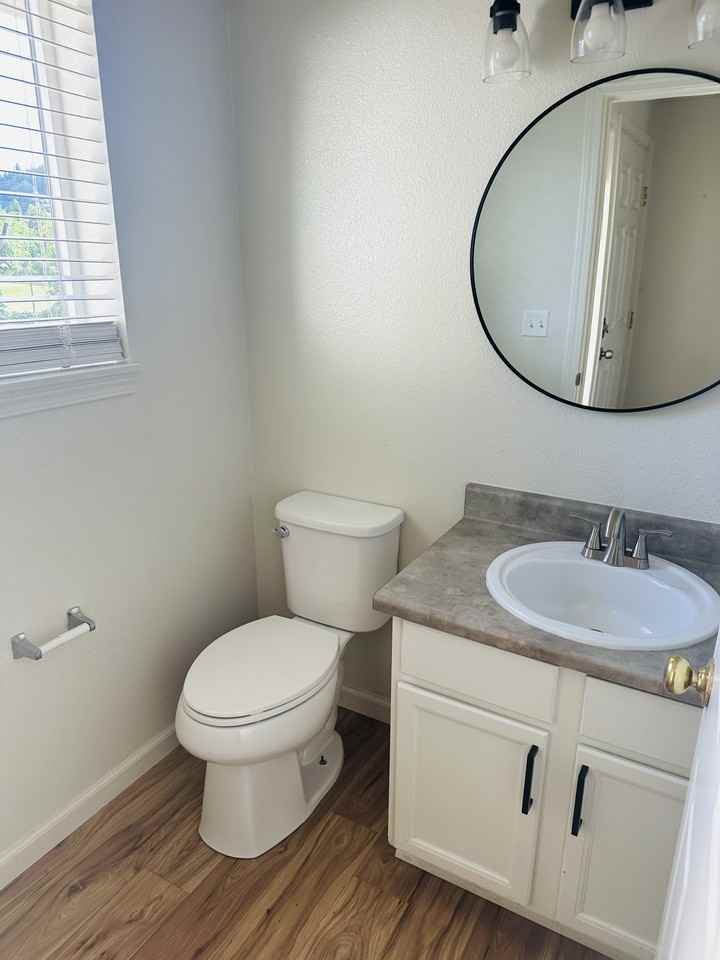 306 Skyhawk Ln #306 - Photo 7 of 11