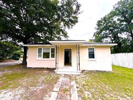 featured image of 320 Meetze Ave #1
