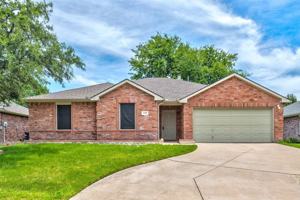 featured image of 2149 Parkside Dr