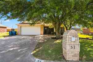 featured image of 51 Circle Dr