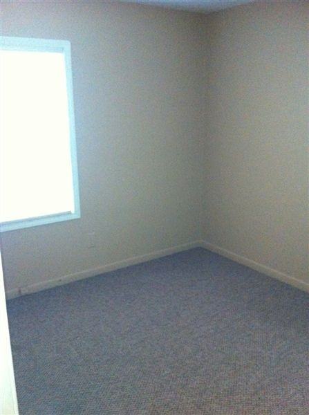 Hudson - Photo 3 of 4