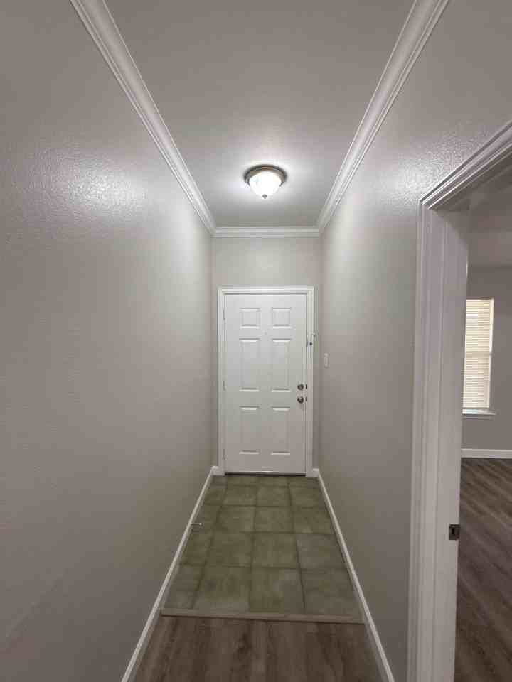 7214 Sierra Way - Photo 4 of 28