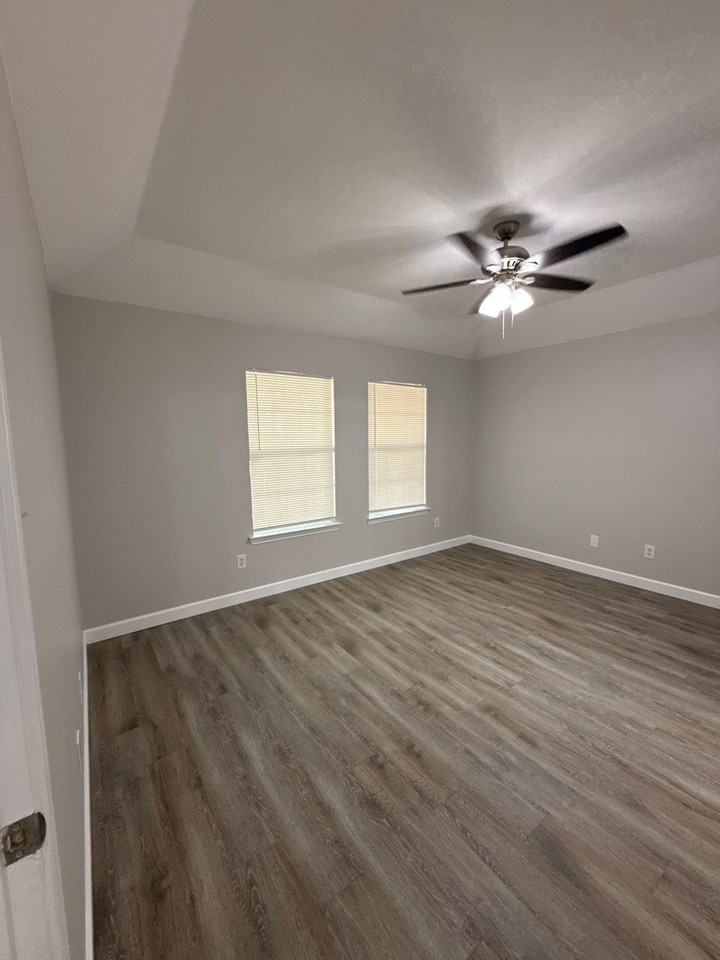 7214 Sierra Way - Photo 6 of 28