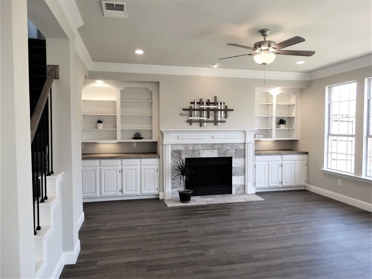 7904 Kettlewood Ct - Photo 7 of 35