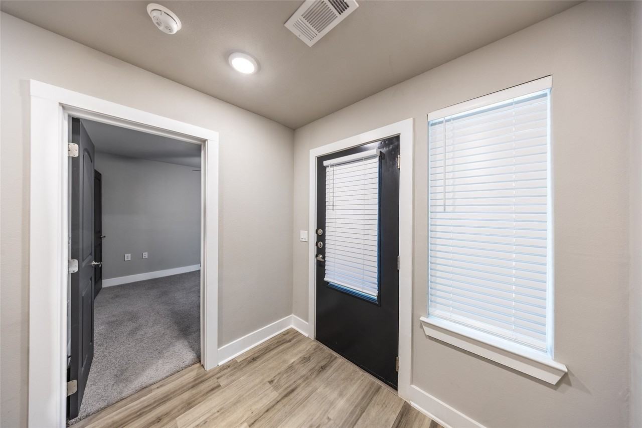 3353 Wynwood Dr - Photo 5 of 30
