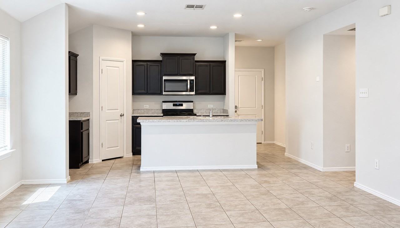 10333 Fort Croghan Trl - Photo 6 of 16