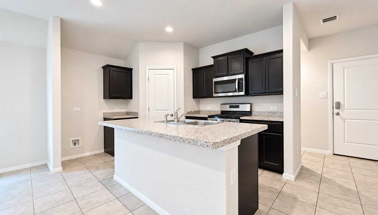 10333 Fort Croghan Trl - Photo 7 of 16