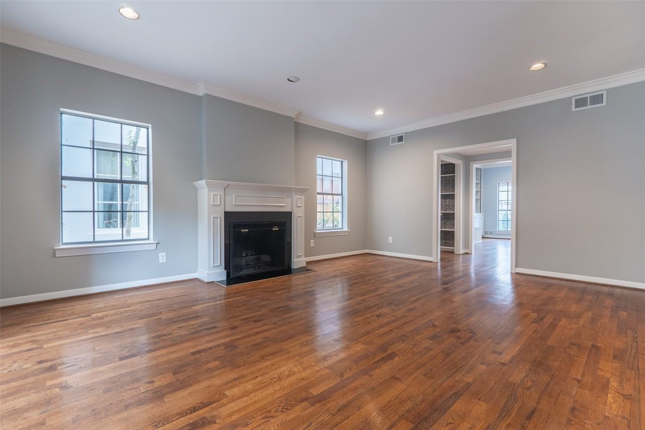 3514 Harvard Ave - Photo 5 of 25