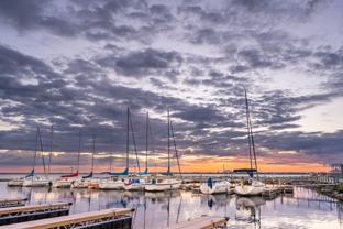 436 Yacht Club Dr #D - Photo 1 of 1