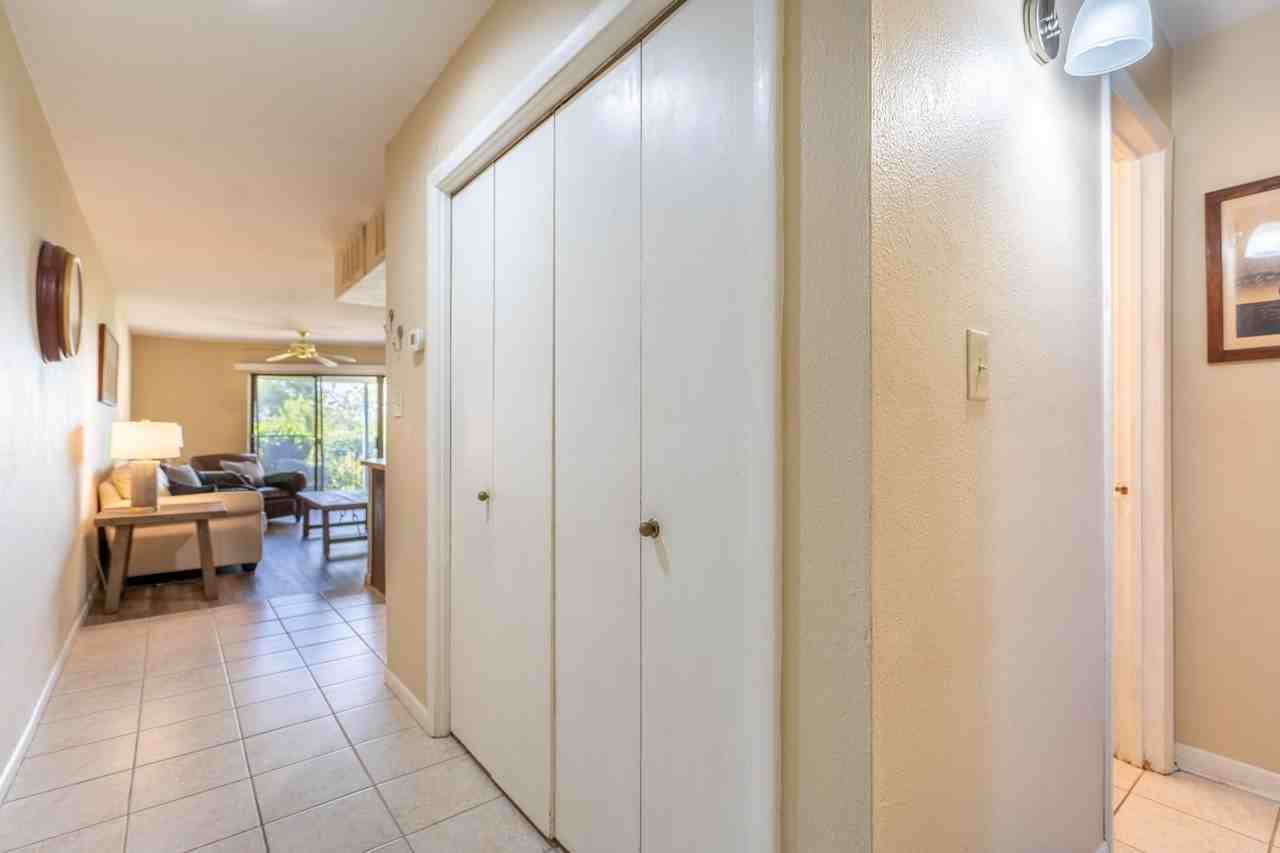 436 Yacht Club Dr #D - Photo 6 of 33