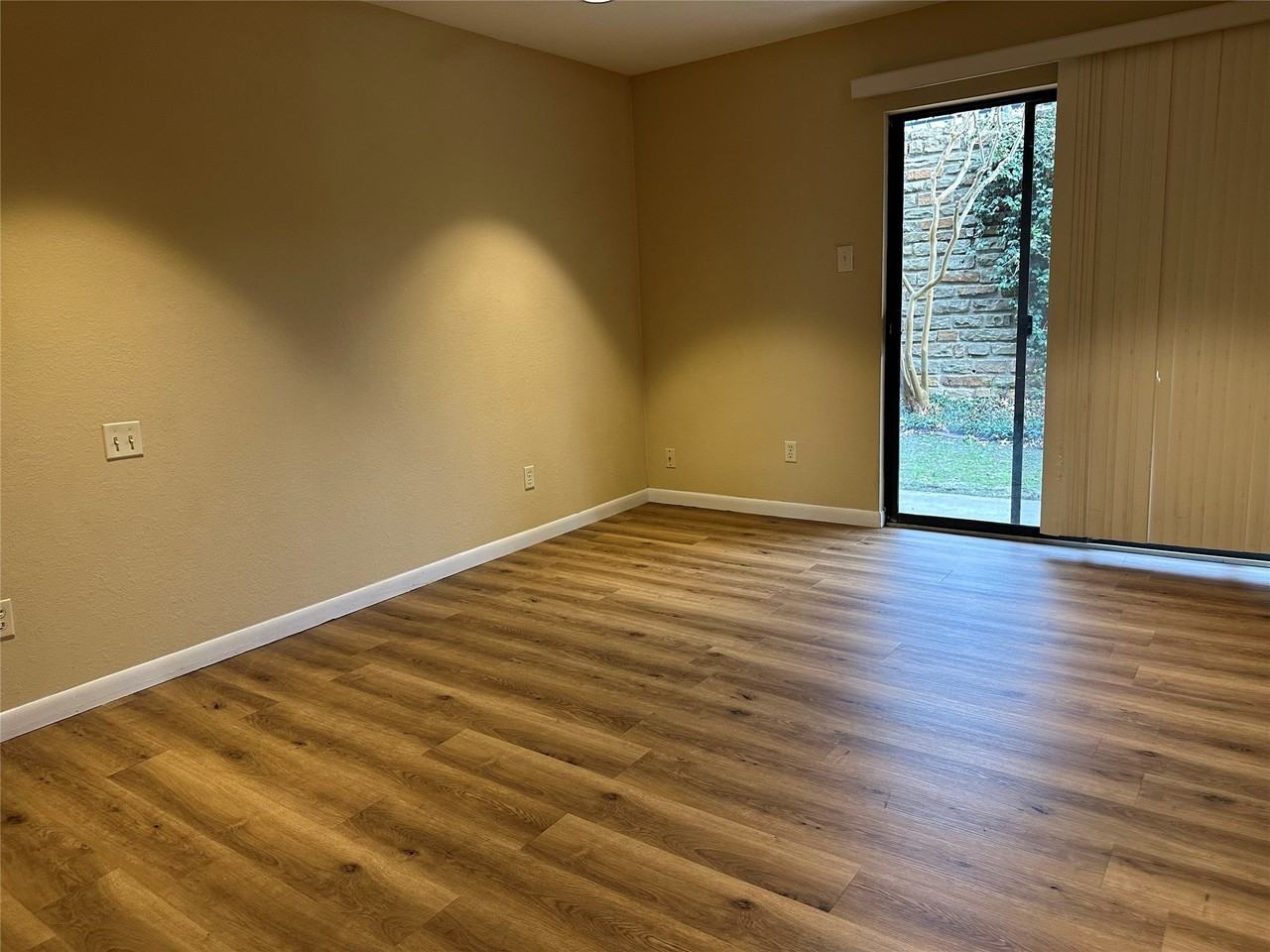 927 Signal Ridge Pl - Photo 7 of 16