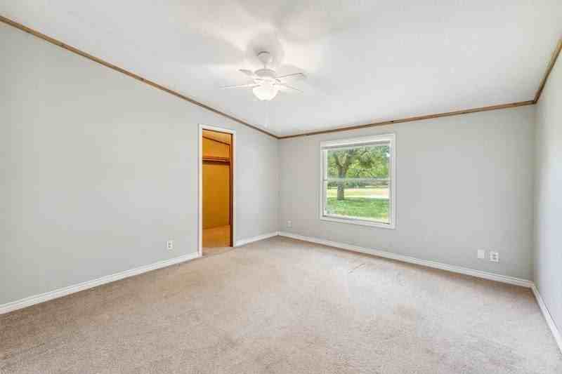 1818 County Road 211 - Photo 6 of 10